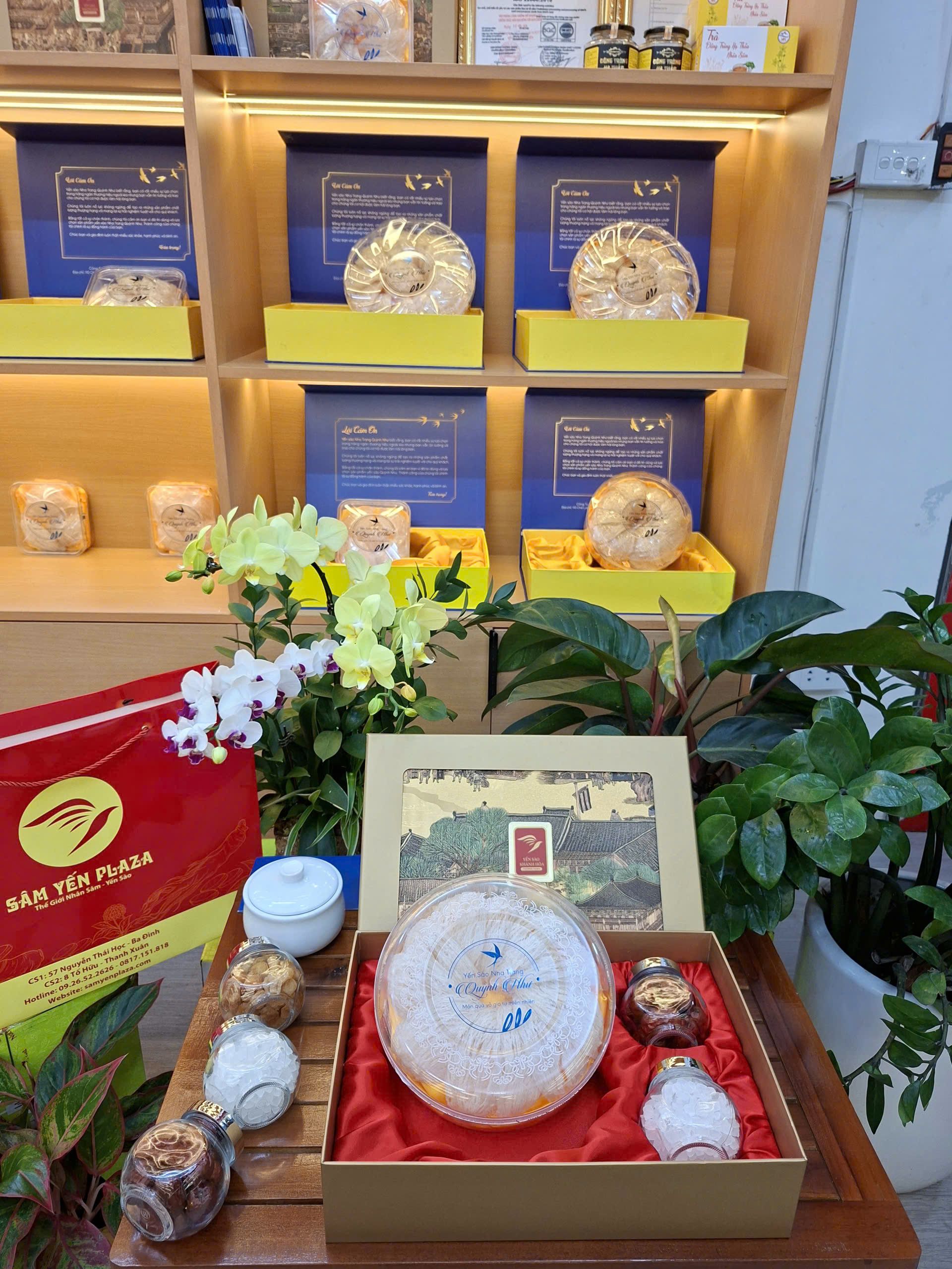 Hộp Quà Tổ Yến Sào Khánh Hòa Rút Lông Thượng Hạng 100g